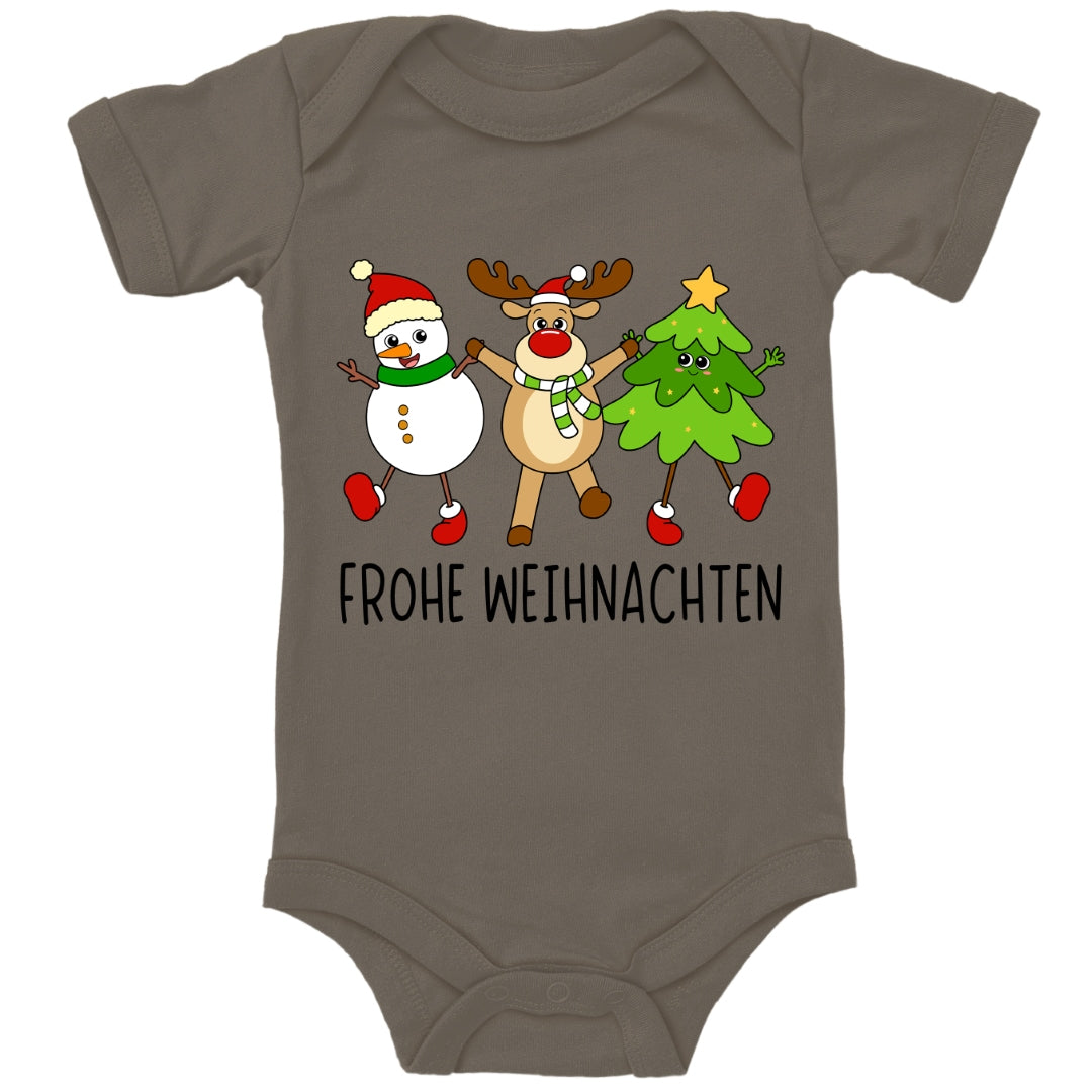 Schneemann, Elch und Tannenbaum wünschen frohe Weihnachten