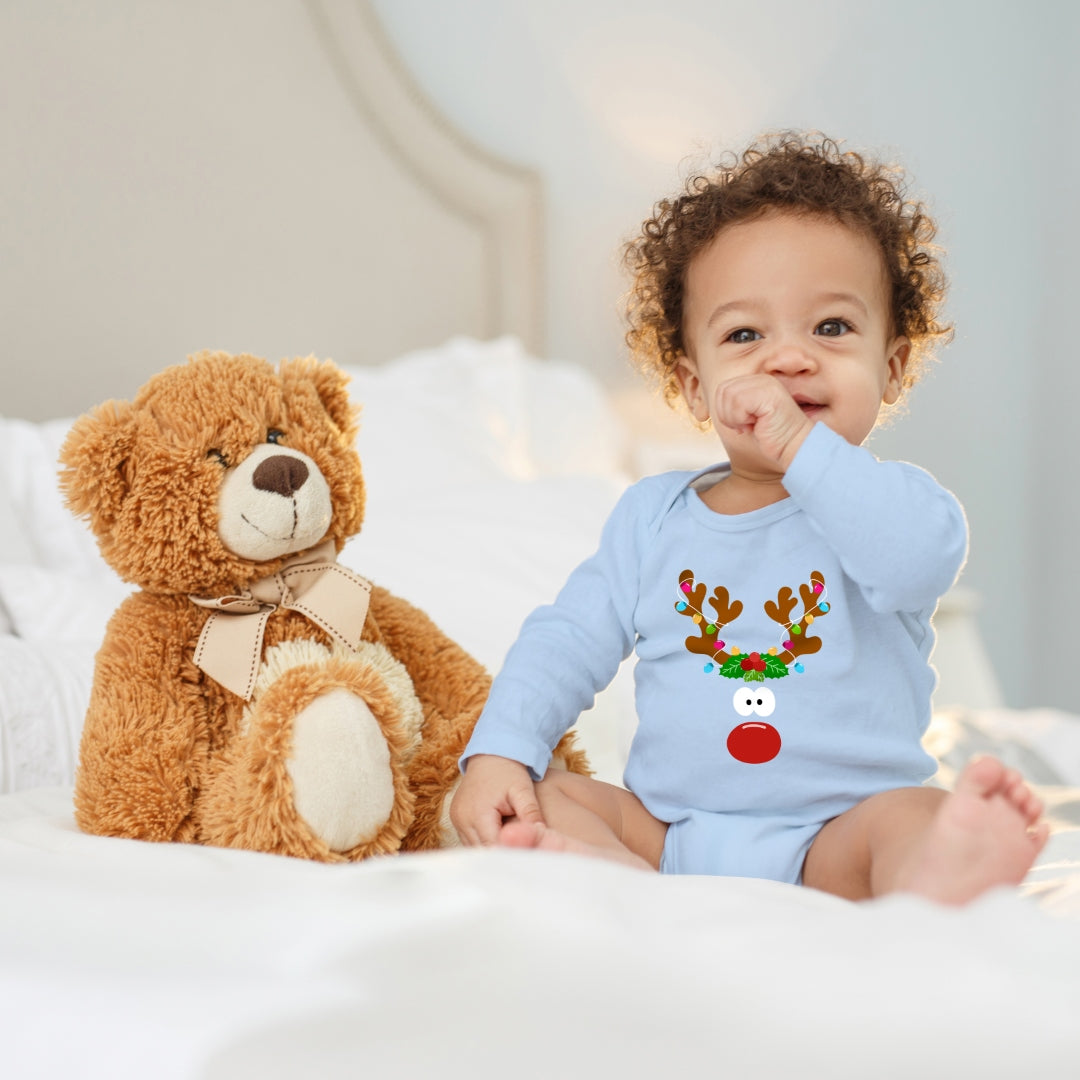 Rentier mit roter Nase und Lichterkette