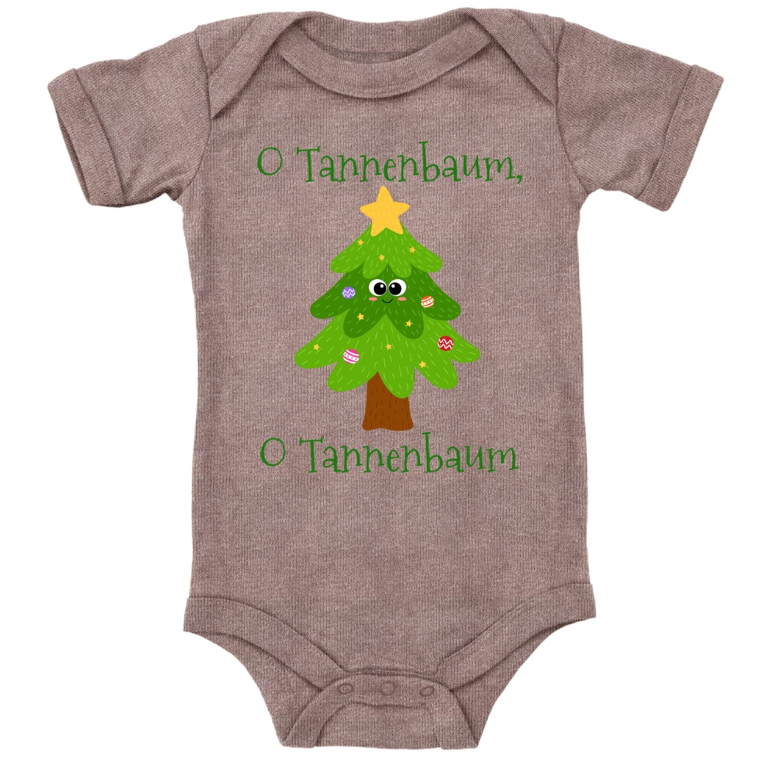 O Tannenbaum, niedlicher Weihnachtsbaum mit Christbaumkugeln