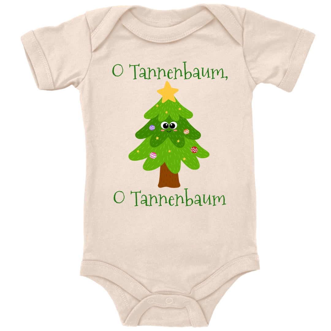 O Tannenbaum, niedlicher Weihnachtsbaum mit Christbaumkugeln