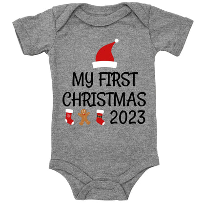 My first christmas 2023, Weihnachtsmann-Mütze, Stiefel, Lebkuchenmann