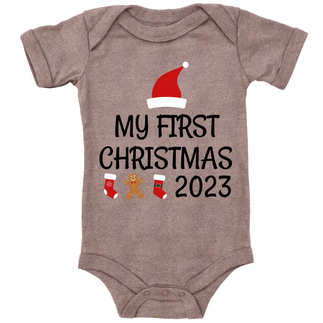 My first christmas 2023, Weihnachtsmann-Mütze, Stiefel, Lebkuchenmann