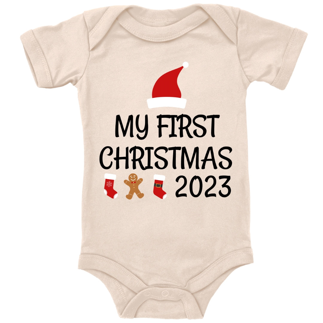 My first christmas 2023, Weihnachtsmann-Mütze, Stiefel, Lebkuchenmann