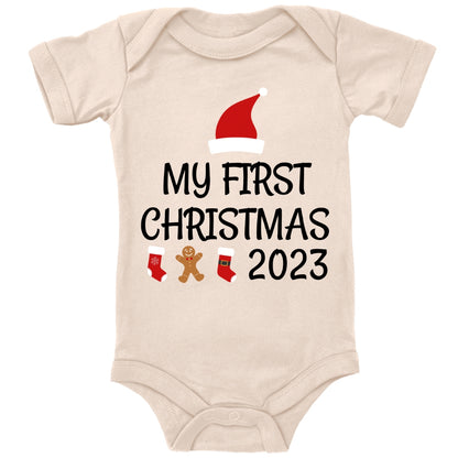 My first christmas 2023, Weihnachtsmann-Mütze, Stiefel, Lebkuchenmann