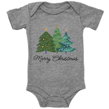 Merry Christmas, geschmückte Weihnachtsbäume